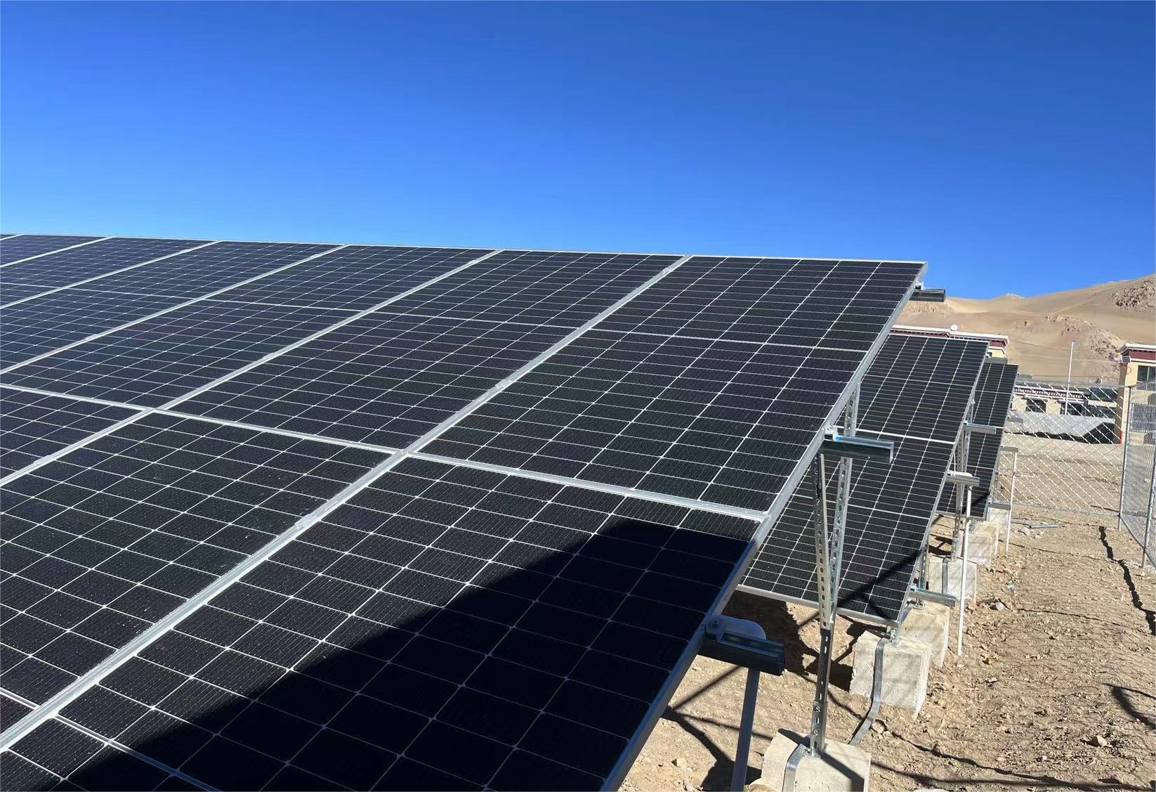 1.18MW installed capacity in plateau area of China